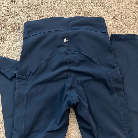 Lulu Lemon- Wunder Train High Rise Tight with Pockets - Picture 7 of 8